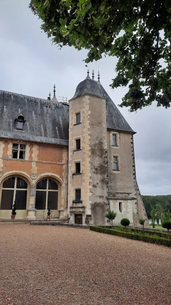 Photo 3 - Château de la Verrerie