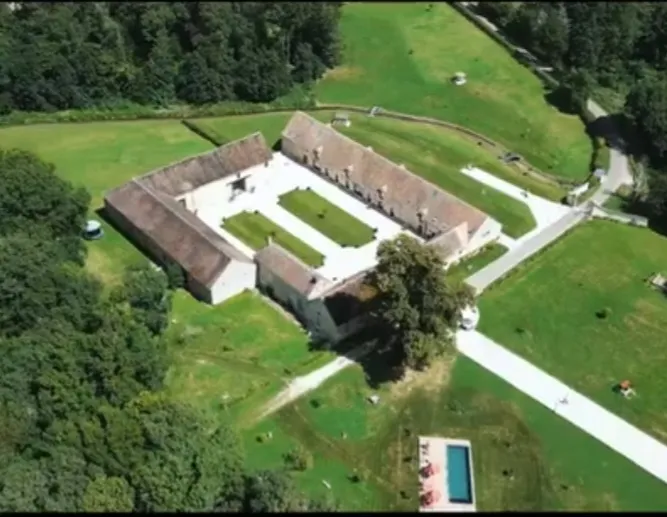 Domaine de Chenevière