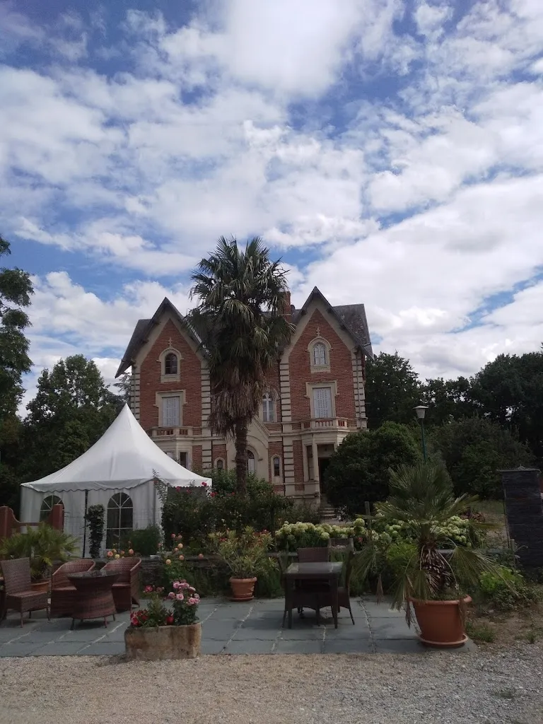 Photo 1 - Château de Belle Poule