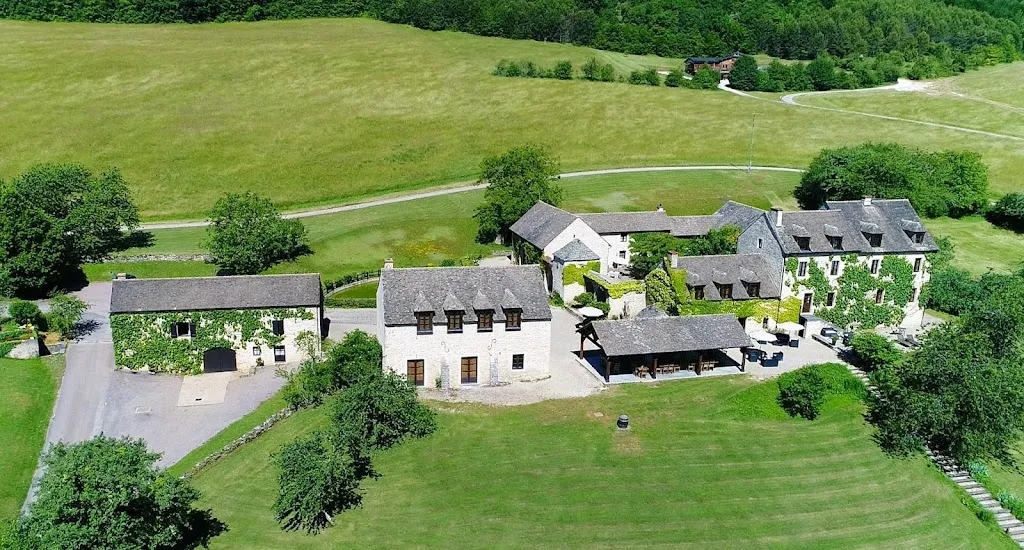 Photo 2 - Hôtel "Le Hameau de Barboron"