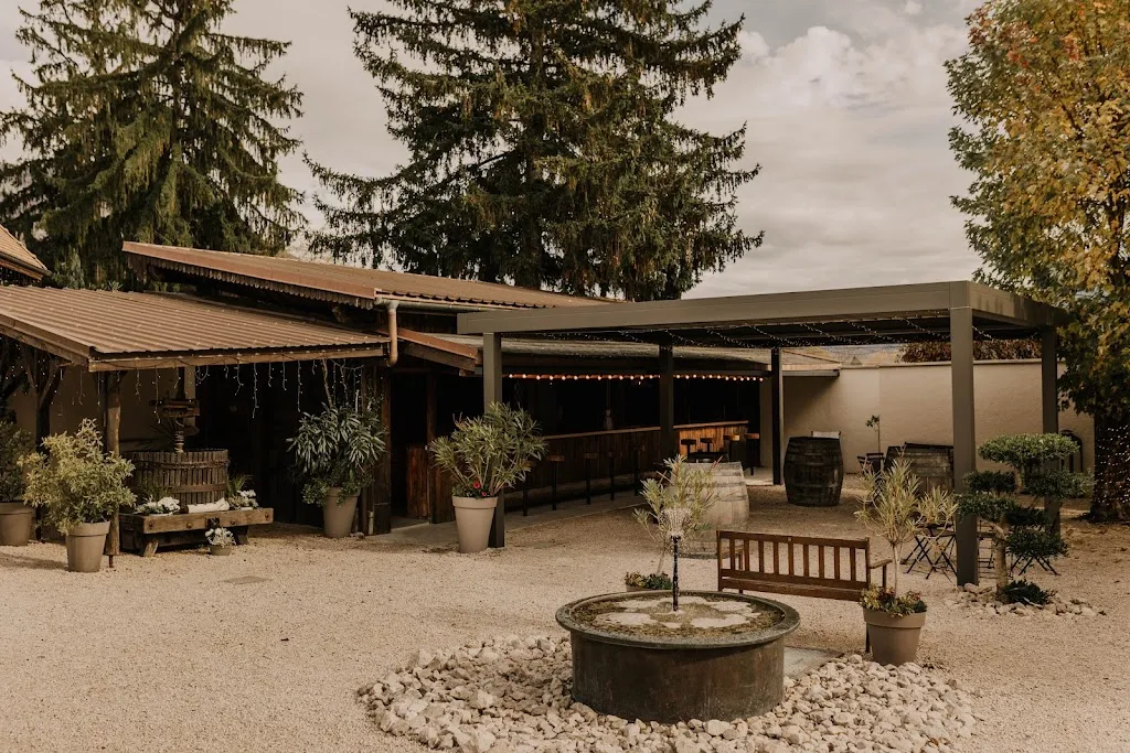 Photo 2 - Le Clos de Florie