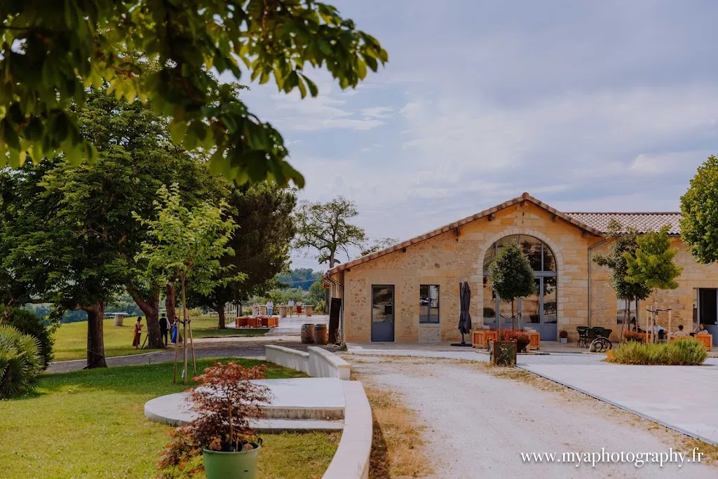 Photo 3 - Château Erigoye