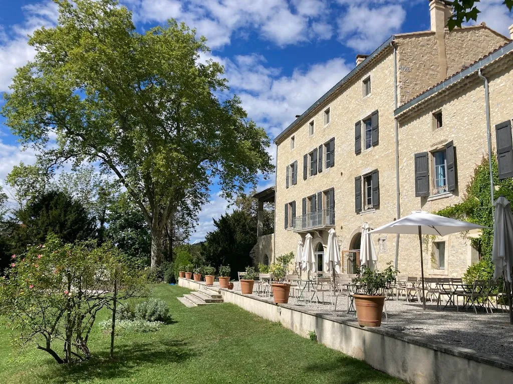 Photo 2 - Domaine de Blacons: mariage, évènement, salles et hébergement tout confort, proche Provence, Drôme