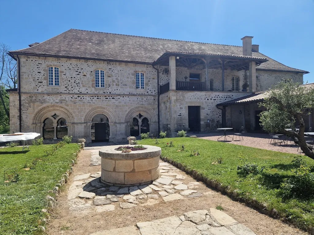 Photo 2 - Abbaye Saint Gilbert - Salles de réception - Chambres d'hôtes