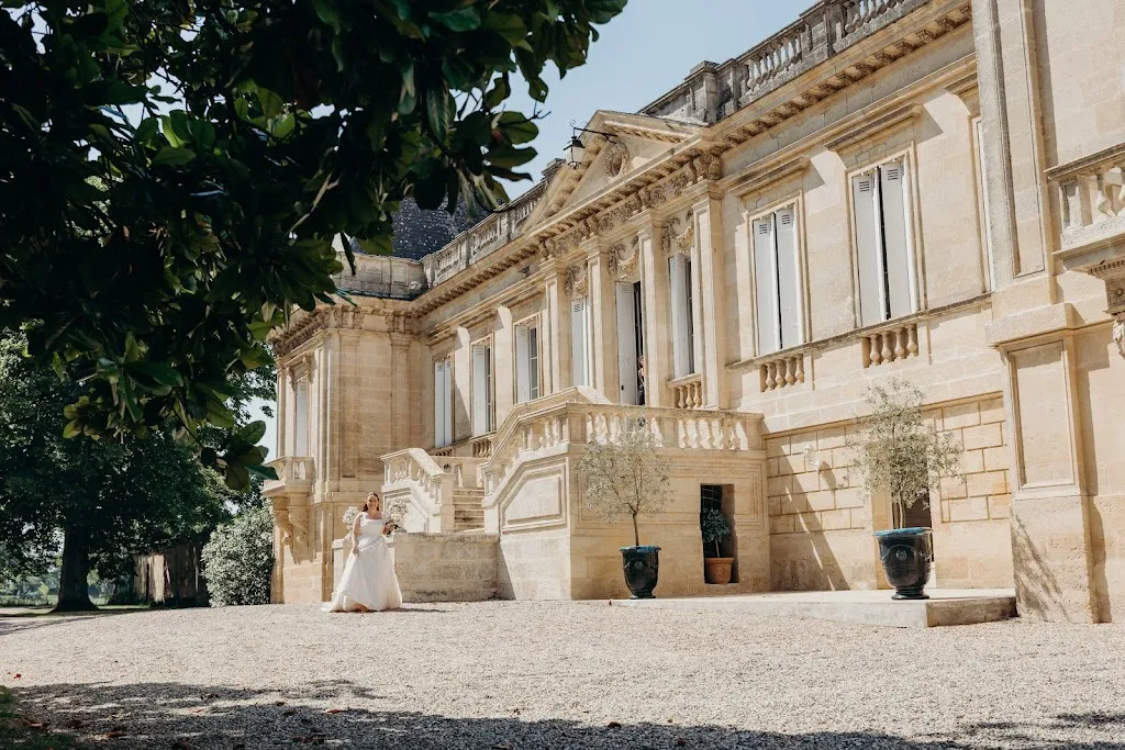 Photo 1 - Château Couffins