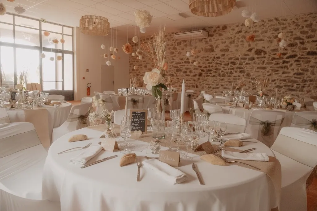 Photo 2 - Domaine Saint Augustin, salle de réception