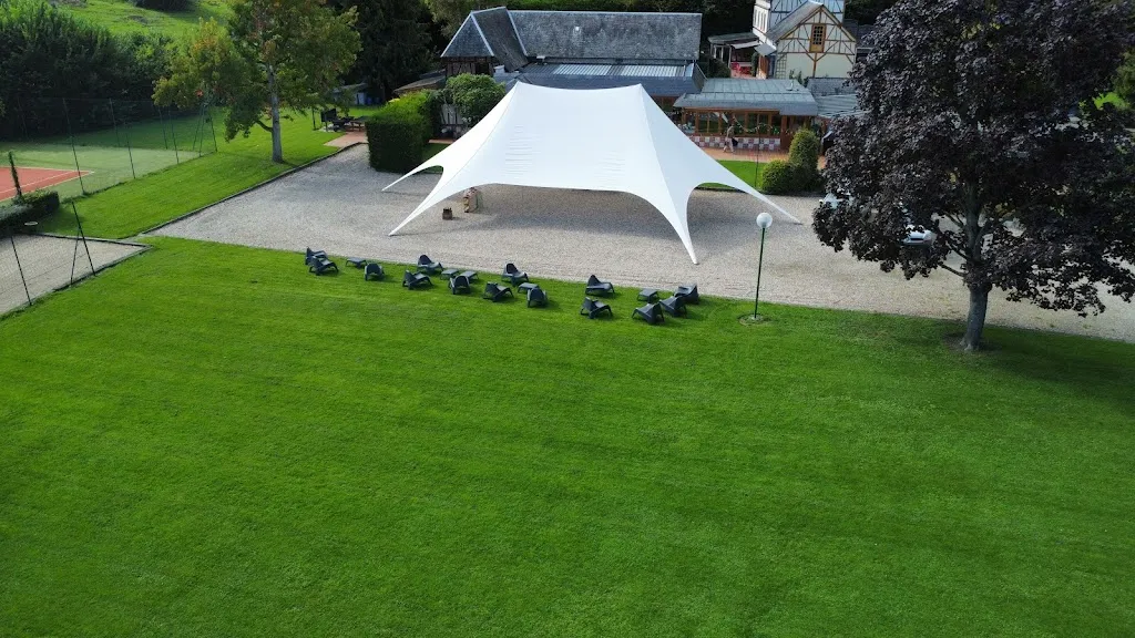 Photo 3 - LE VAL SARAH Domaine et Hôtel