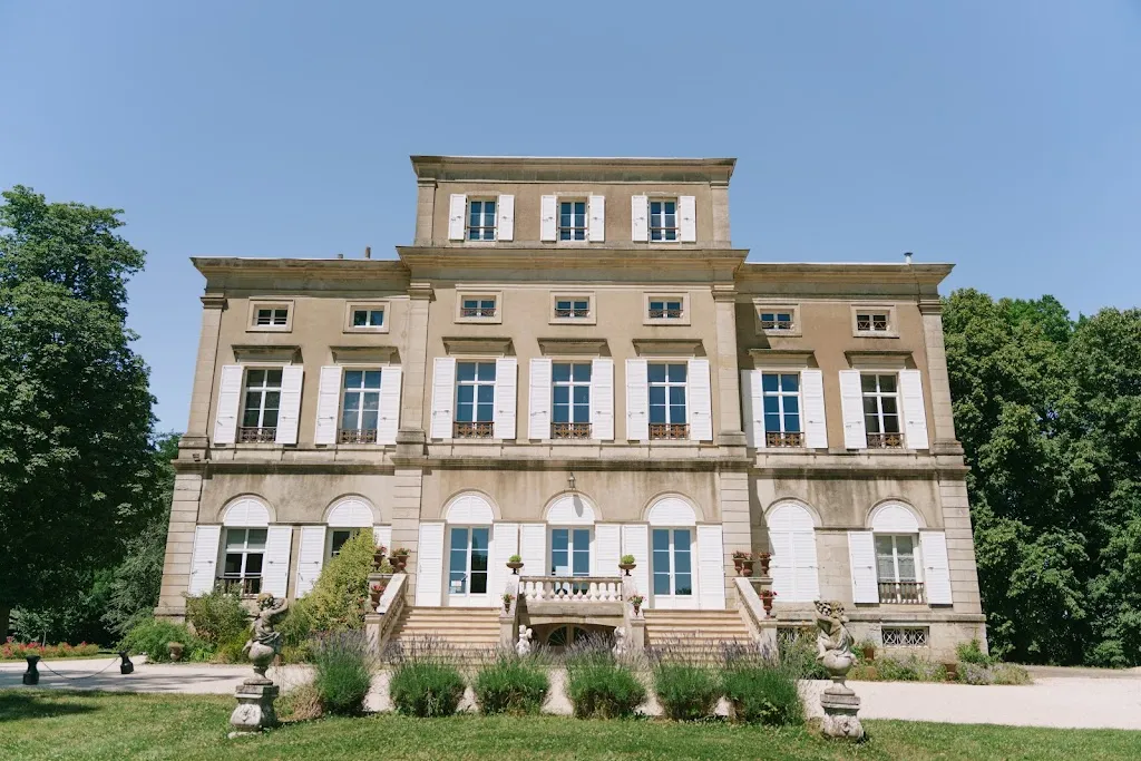 Photo 2 - Château de Trouhans