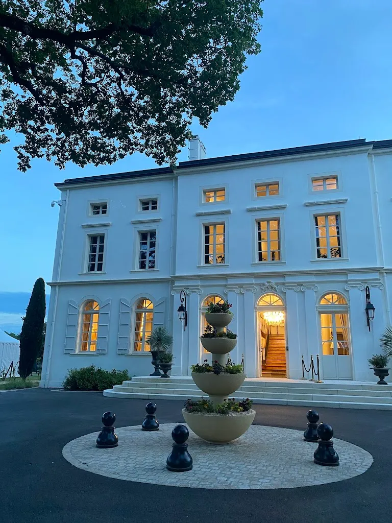 Photo 3 - Château de Longpré