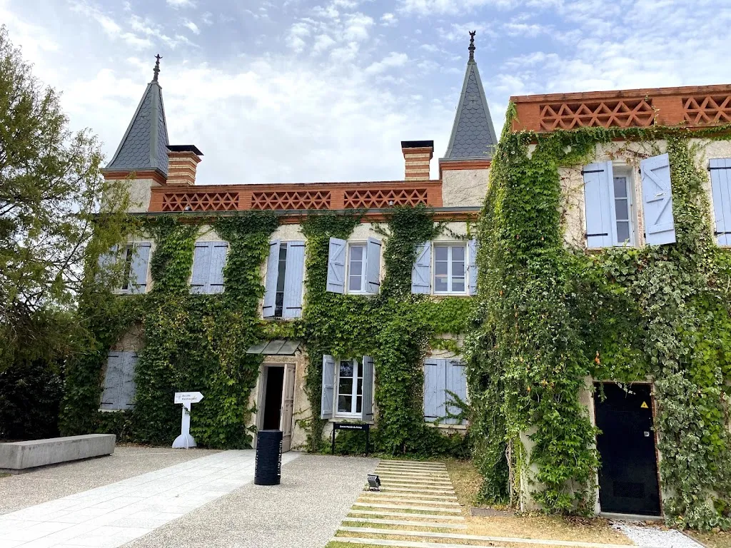 Photo 2 - Le Manoir du Prince