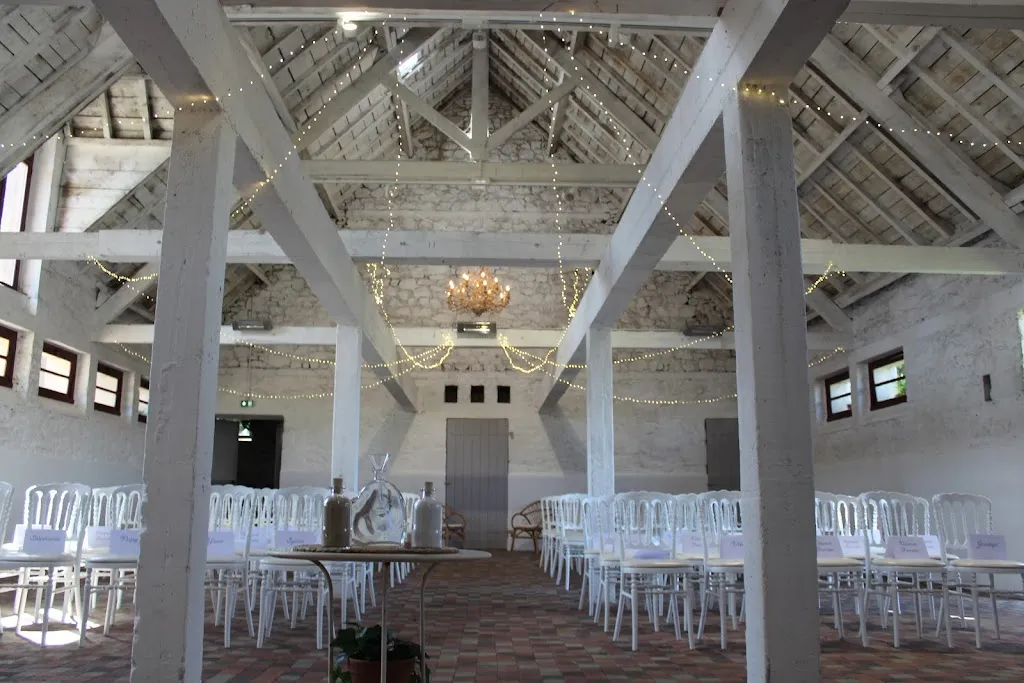 Photo 2 - La Cour des grands