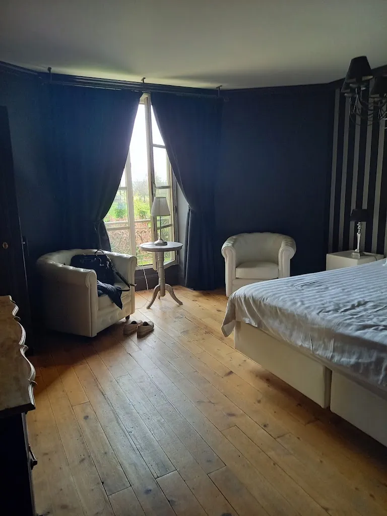 Photo 2 - Château de Planchevienne - Château de mariage - Chambre d'hôtes