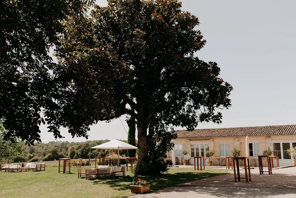 Photo 1 - Château de Castelneau - Hébergements, mariages & séminaires en Gironde