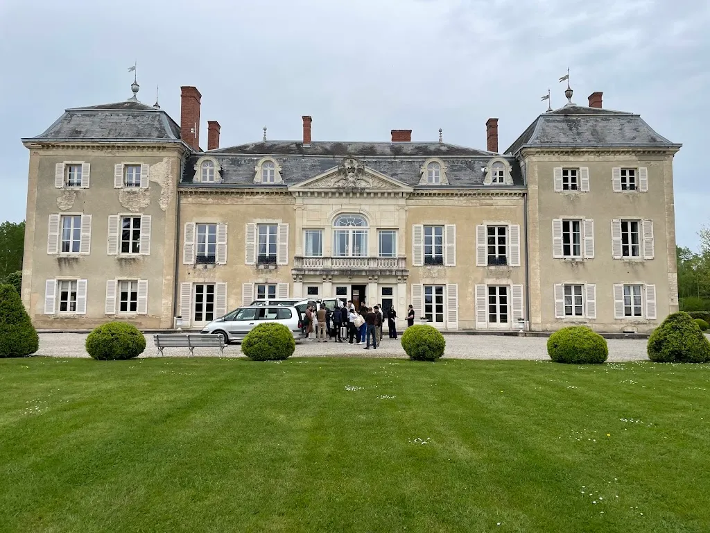Photo 3 - Château de Varennes