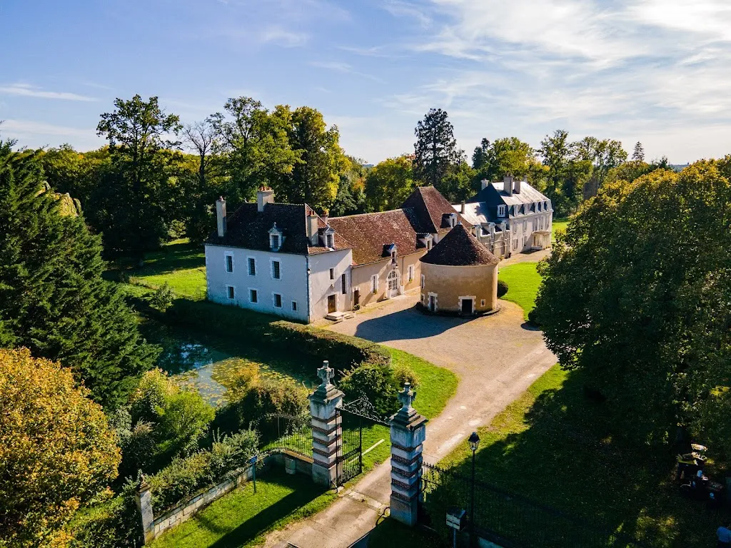 Photo 3 - Château de Villefargeau