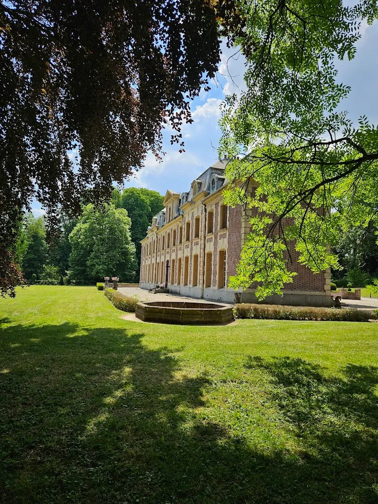 Photo 3 - Château de Remaucourt