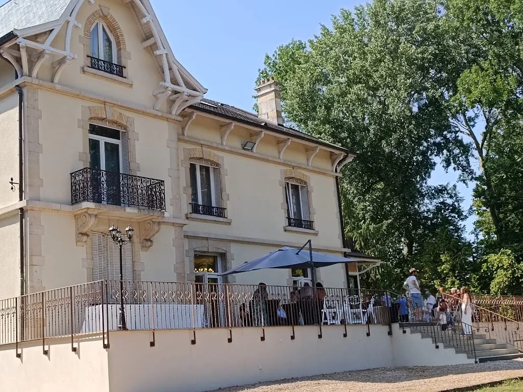 Photo 2 - Domaine de Dombasle